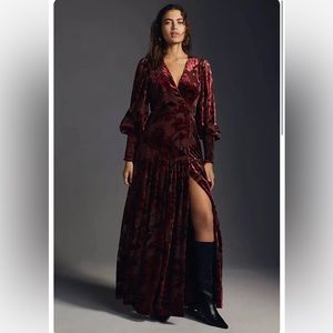 Hutch Daniella Floral Wrap Dress in Red Motif from Anthropologie. Size M Petite